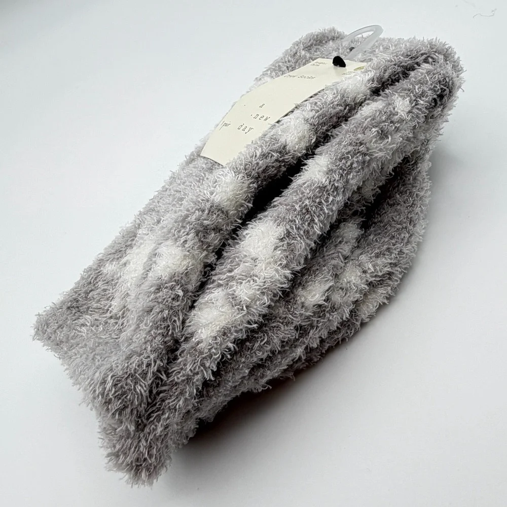 A New Day Women's Plush Faux Fur Socks Gray White Cozy Winter Cold